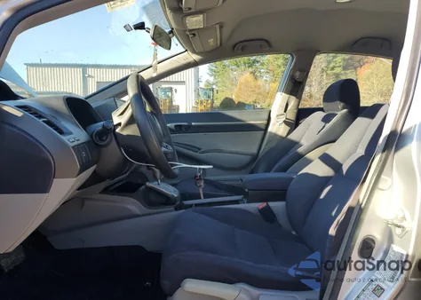 2009 Honda Civic Hybrid from USA, damaged, VIN JHMFA36249S013951